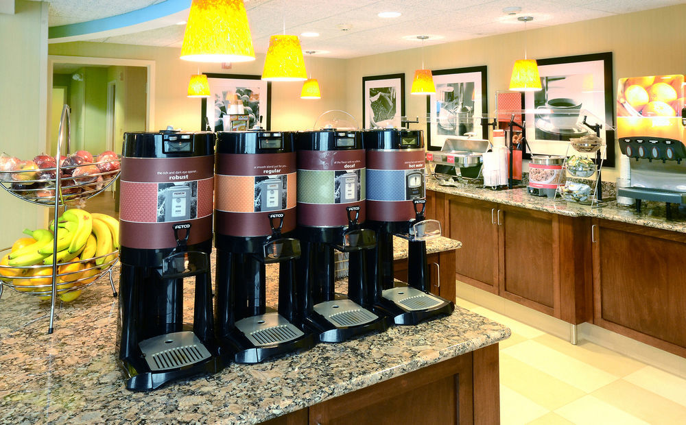Hampton Inn Charlotte North Lake Norman Cornelius Εξωτερικό φωτογραφία