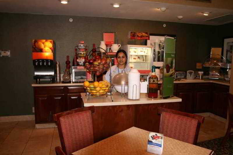 Hampton Inn Charlotte North Lake Norman Cornelius Εστιατόριο φωτογραφία